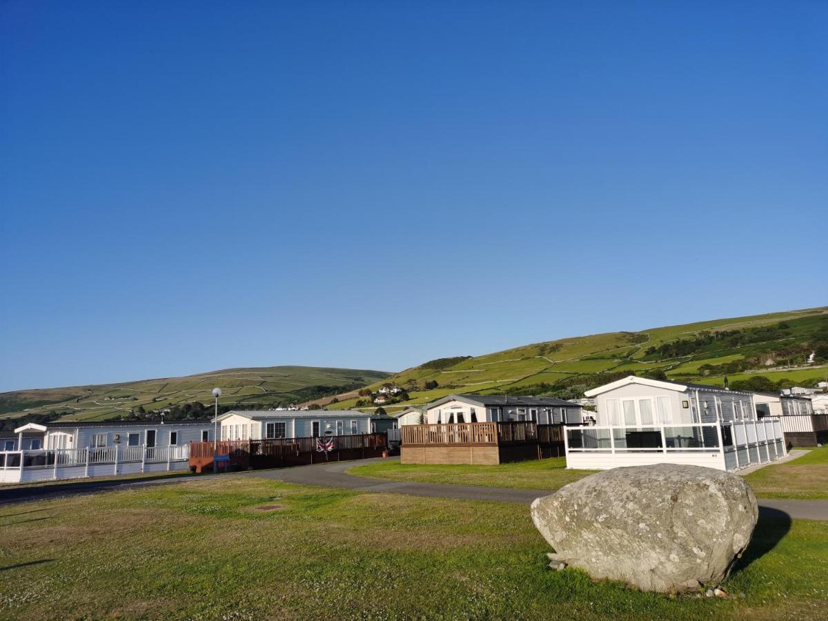 Snowdonia Sunbeach Holiday Sea And Mountain View Llwyngwril Exterior photo