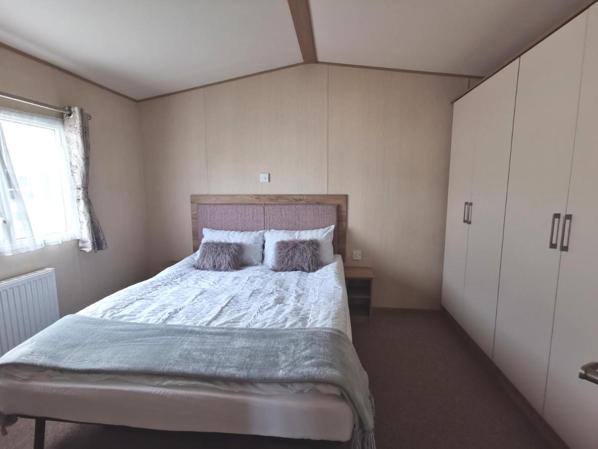 Snowdonia Sunbeach Holiday Sea And Mountain View Llwyngwril Exterior photo