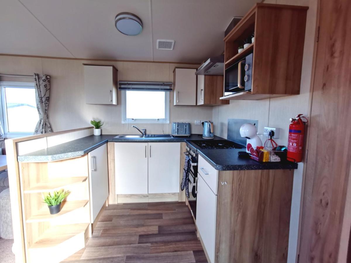 Snowdonia Sunbeach Holiday Sea And Mountain View Llwyngwril Exterior photo
